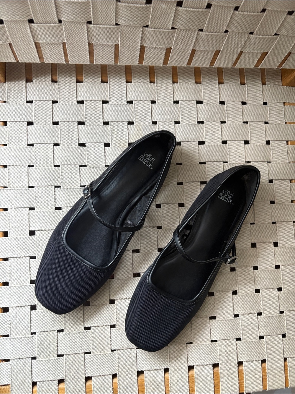 Black Mesh Mary Jane Flats women’s size 7 - Picture 3 of 7